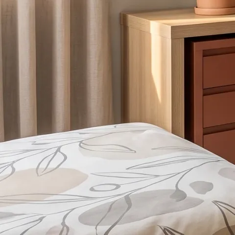 area rug in beige/cream tones