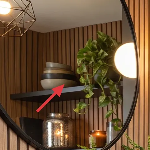 Round wall mirror, black frame