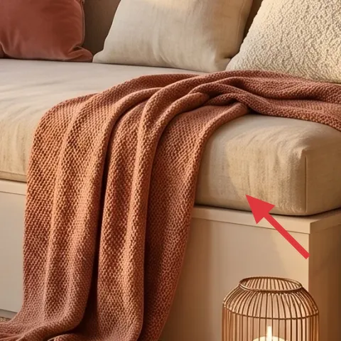 Throw blanket